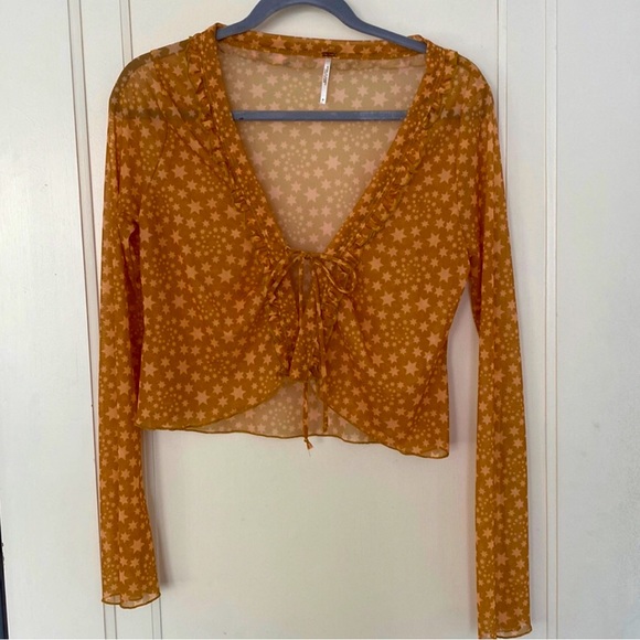 Free people starry top⭐️🧡🤍🧡🤍🧡 - Picture 5 of 5